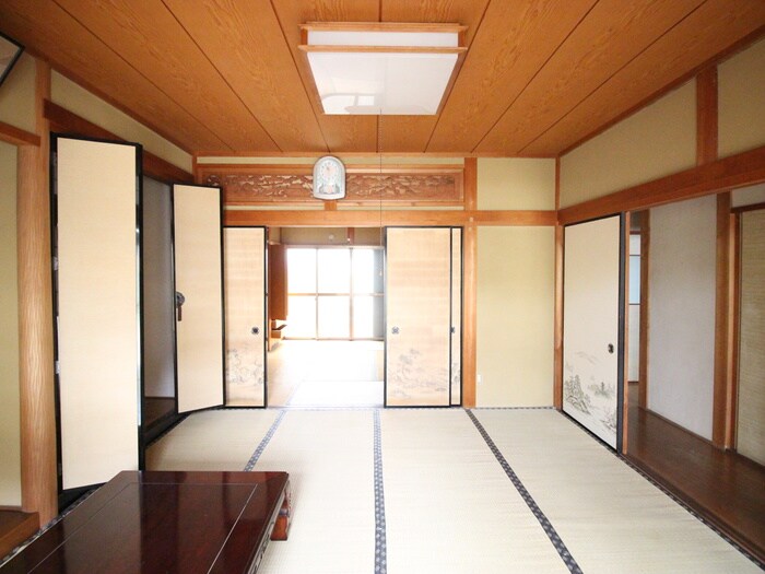 物件内観写真8　(居室)