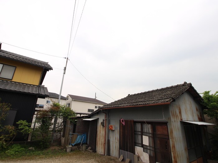 物件内観写真16　(室内からの展望)