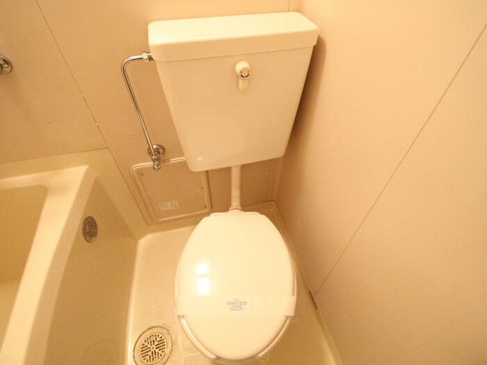 物件内観写真16　(トイレ)