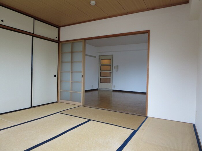 物件内観写真11　(居室)