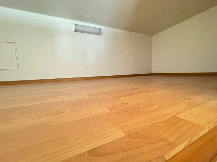 物件内観写真13　(ロフト)