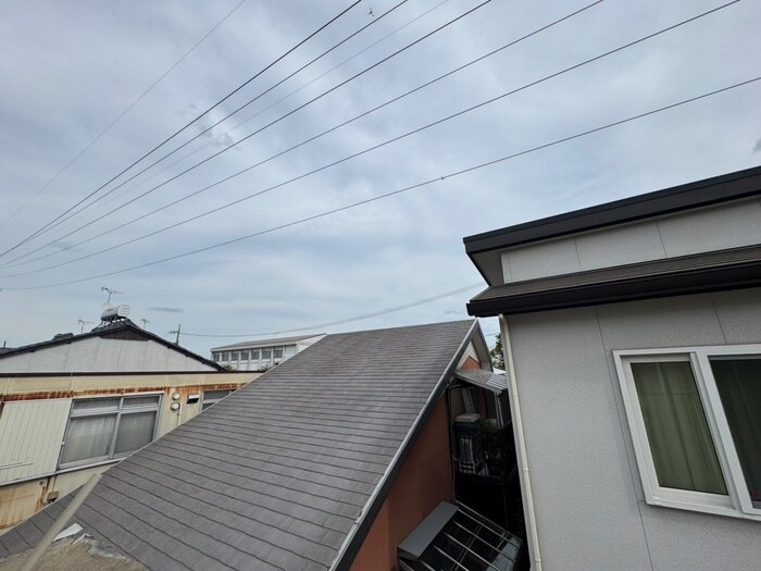 物件内観写真16　(室内からの展望)