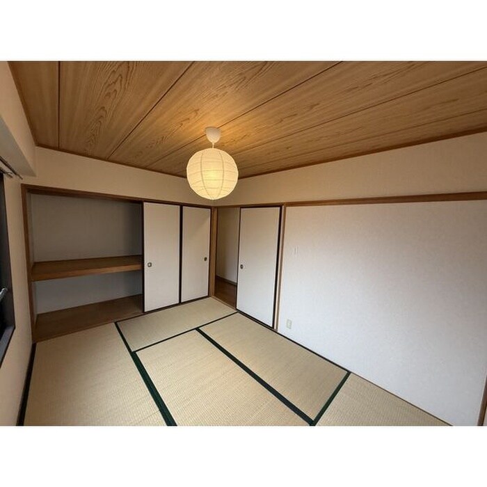 物件内観写真12　(居室)