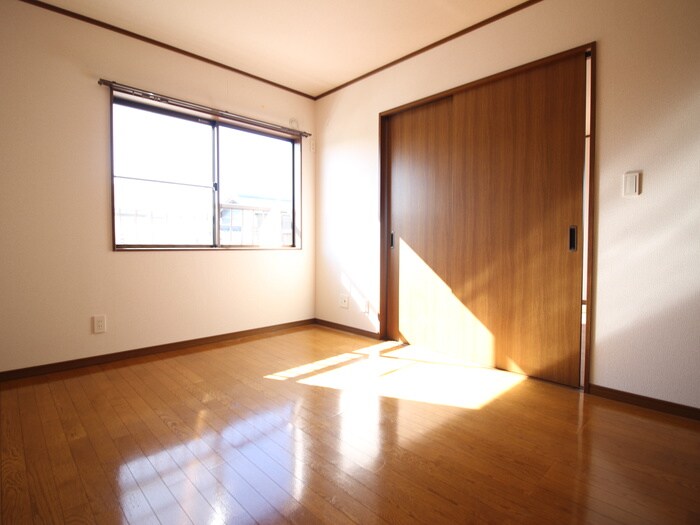 物件内観写真22　(居室)