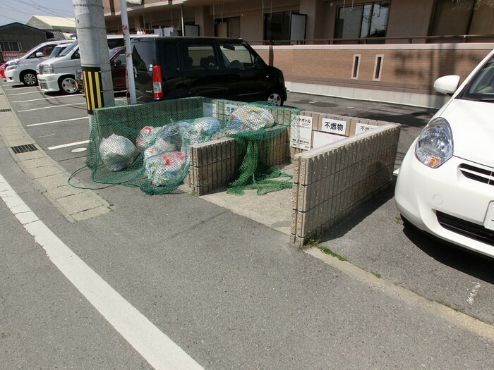 物件外観写真3　(その他)