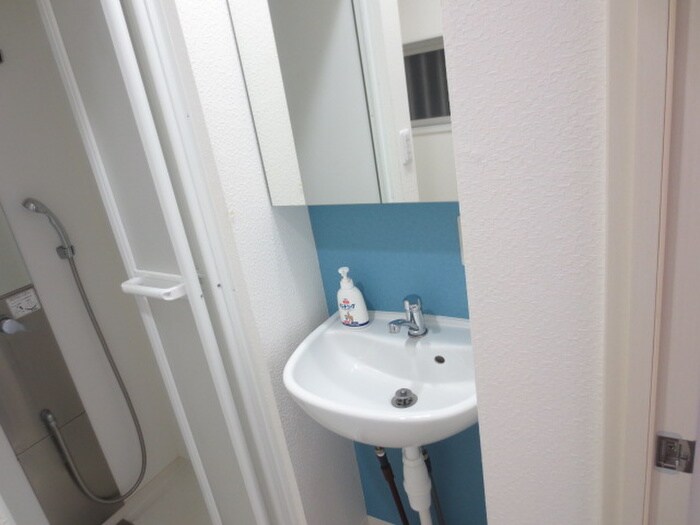 物件内観写真11　(洗面)