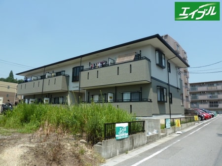 パレス三好ヶ丘３外観写真