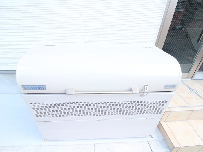 物件外観写真4　(建物設備)