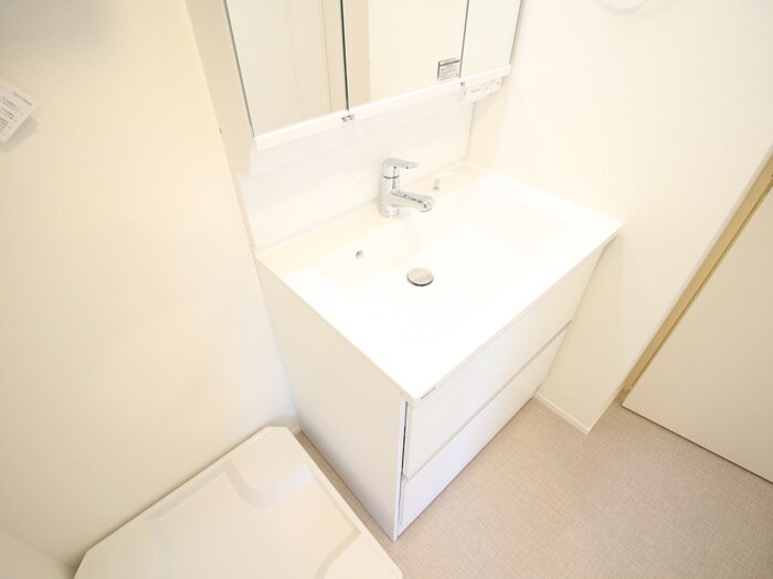 物件内観写真11　(洗面)