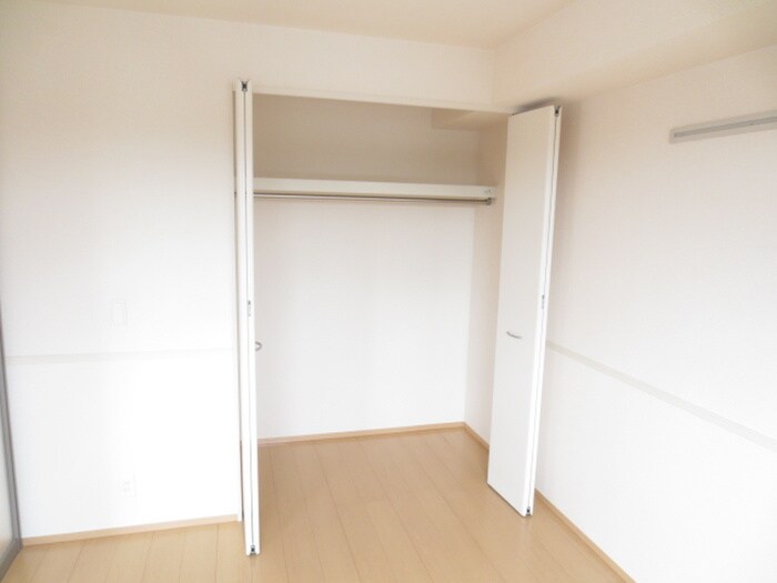 物件内観写真9　(収納)