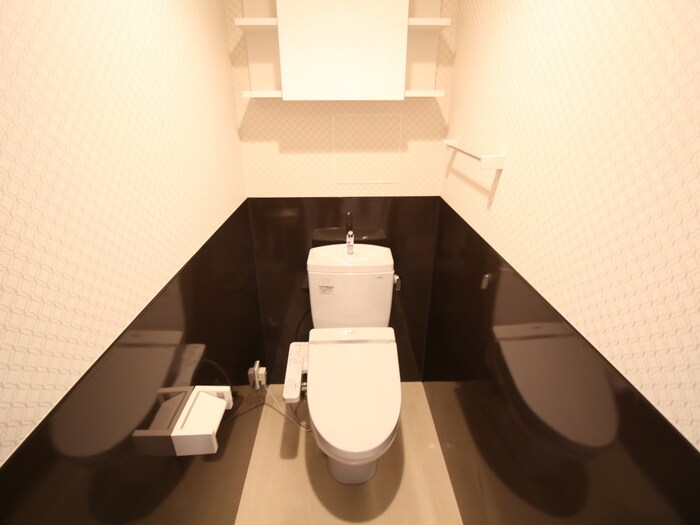 物件内観写真13　(トイレ)