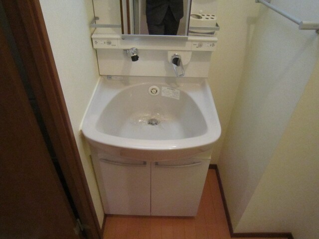 物件内観写真15　(洗面)