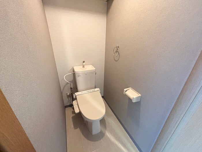 物件内観写真12　(トイレ)