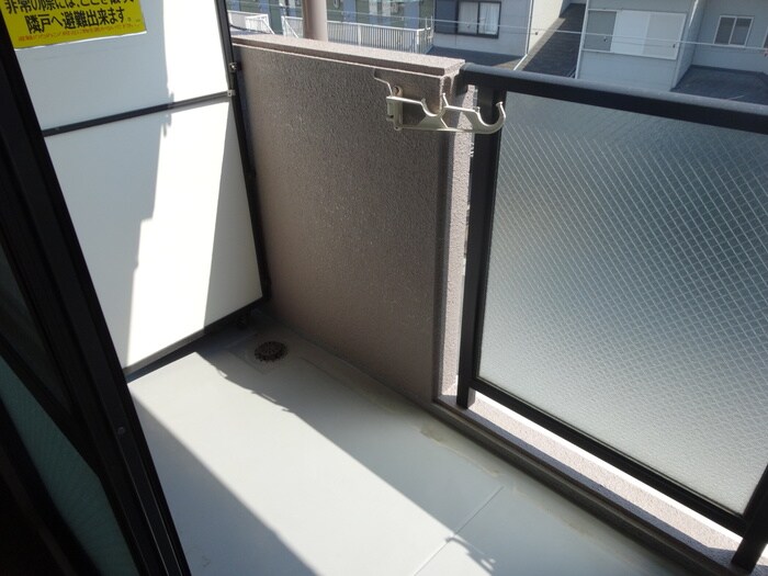 物件内観写真13　(ベランダ・バルコニー)