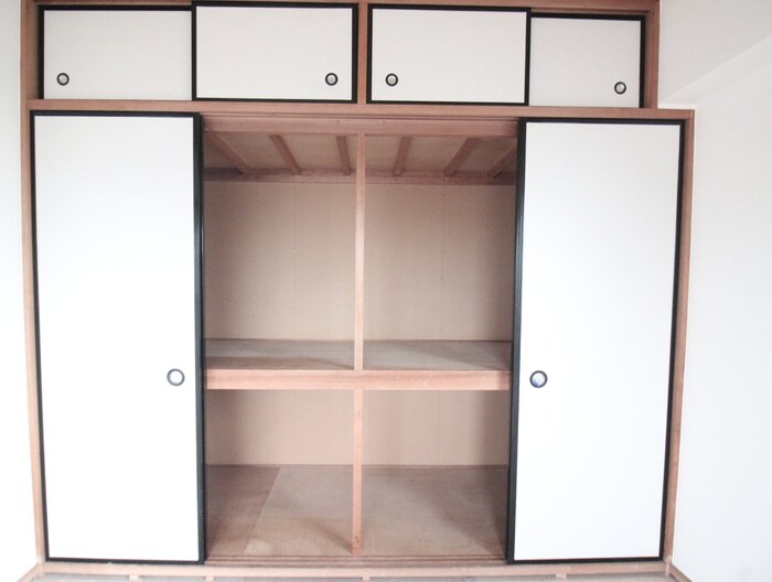 物件内観写真10　(収納)