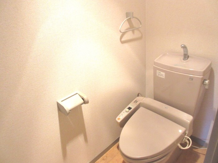 物件内観写真12　(トイレ)