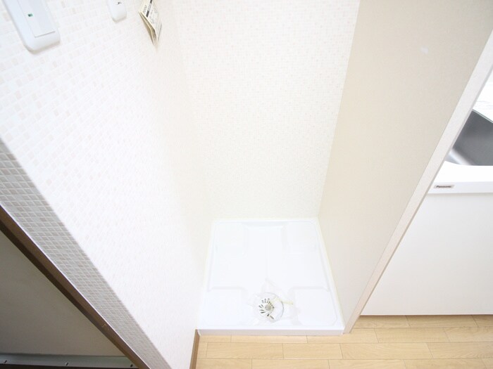 物件内観写真17　(洗濯機置場)