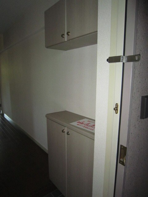 物件内観写真16　(靴箱)