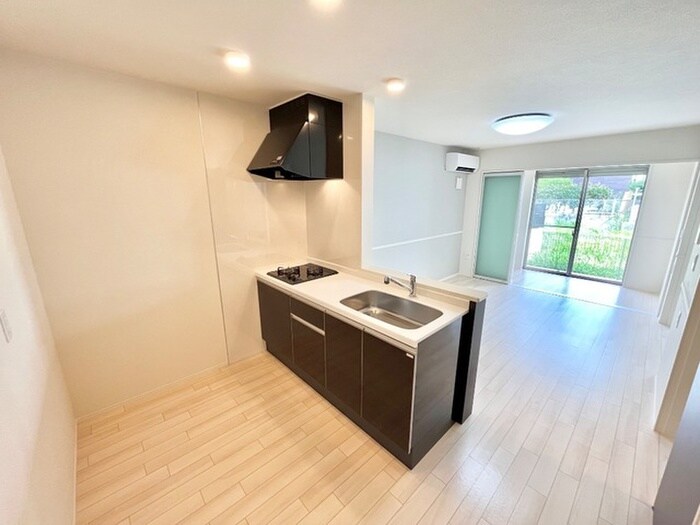 物件内観写真3　(キッチン)