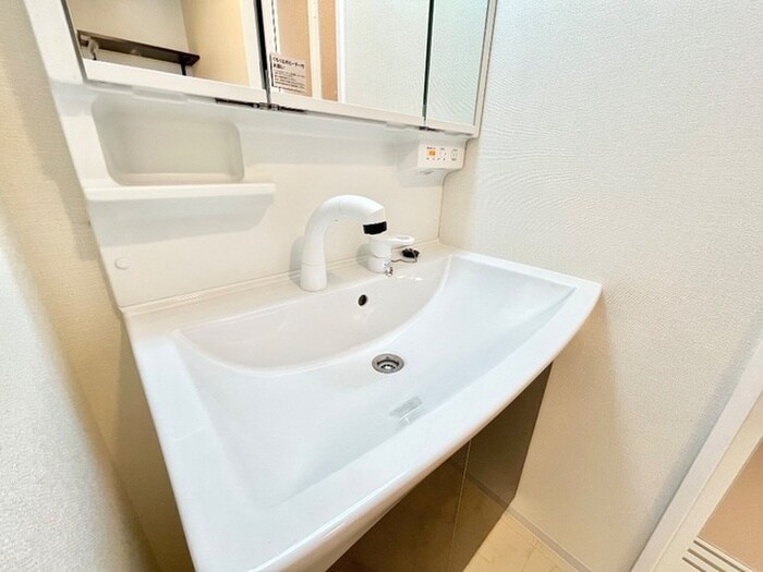 物件内観写真6　(洗面)