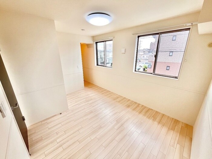 物件内観写真10　(居室)