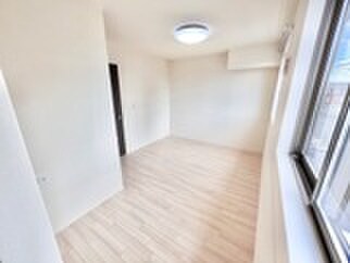 物件内観写真15　(居室)