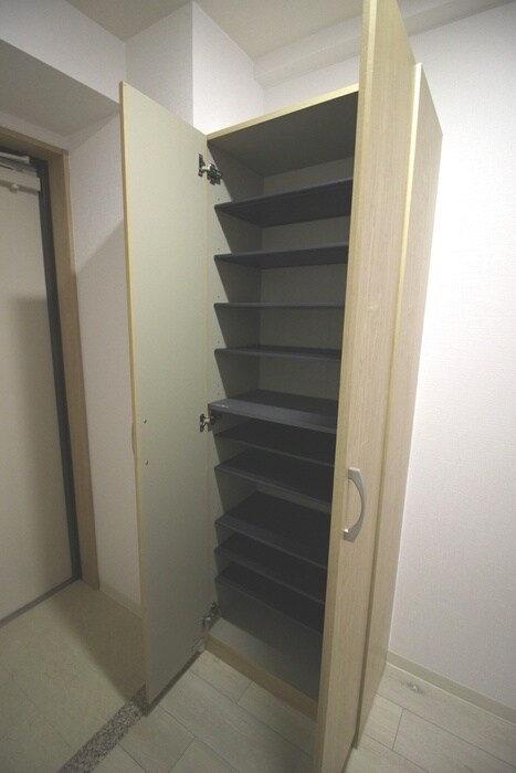 物件内観写真18　(靴箱)