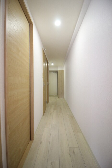 物件内観写真19　(廊下)
