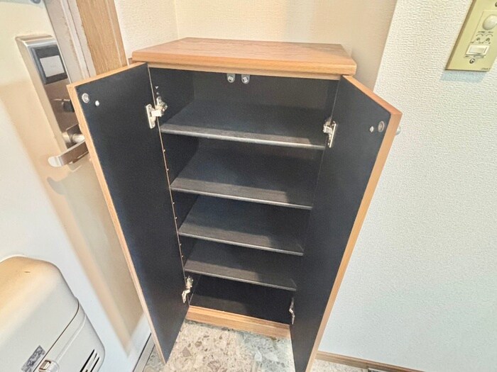 物件内観写真18　(靴箱)