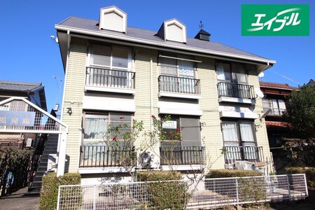 カレッジビラ風見鶏外観写真