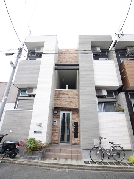 Ｍｉ　Ｃａｓａ志賀本通外観写真