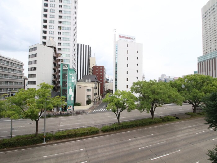 物件内観写真16　(室内からの展望)