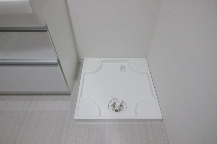 物件内観写真15　(洗濯機置場)