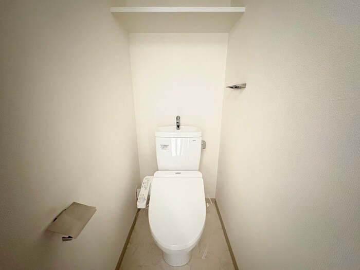 物件内観写真11　(トイレ)