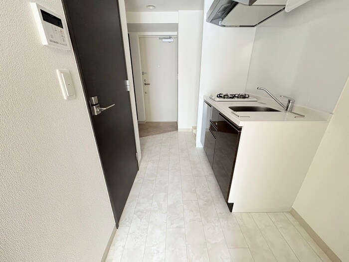 物件内観写真16　(廊下)