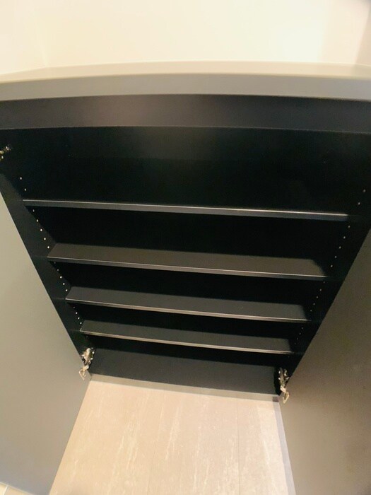 物件内観写真8　(靴箱)