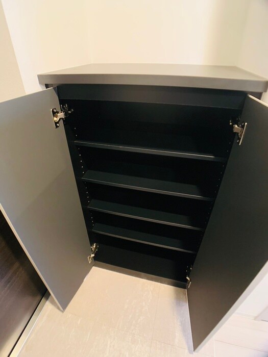 物件内観写真8　(靴箱)