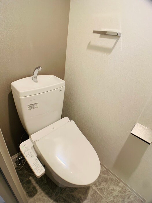 物件内観写真9　(トイレ)