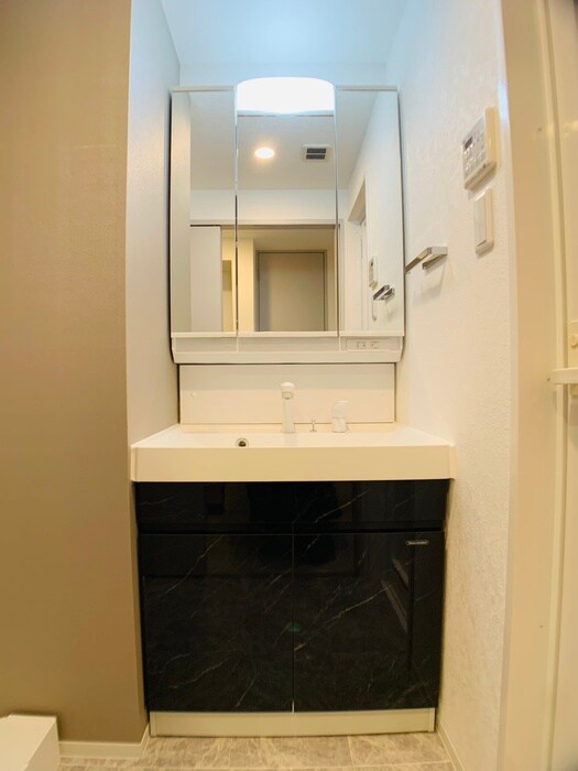 物件内観写真10　(洗面)