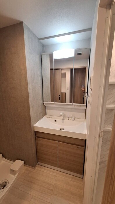 物件内観写真10　(洗面)