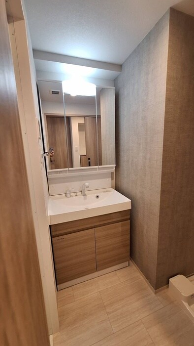 物件内観写真10　(洗面)