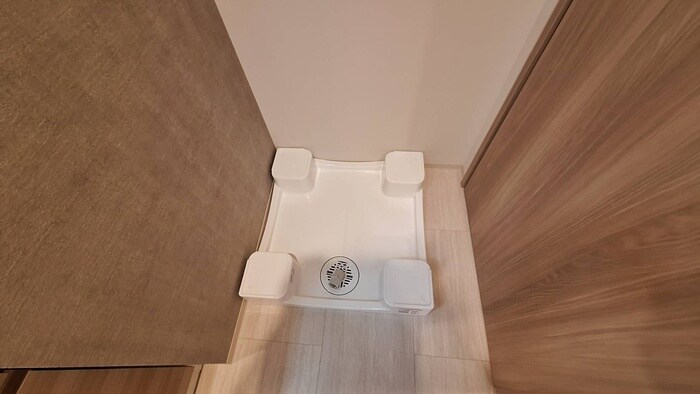 物件内観写真11　(洗濯機置場)