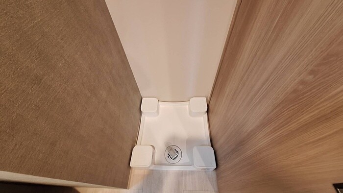 物件内観写真11　(洗濯機置場)