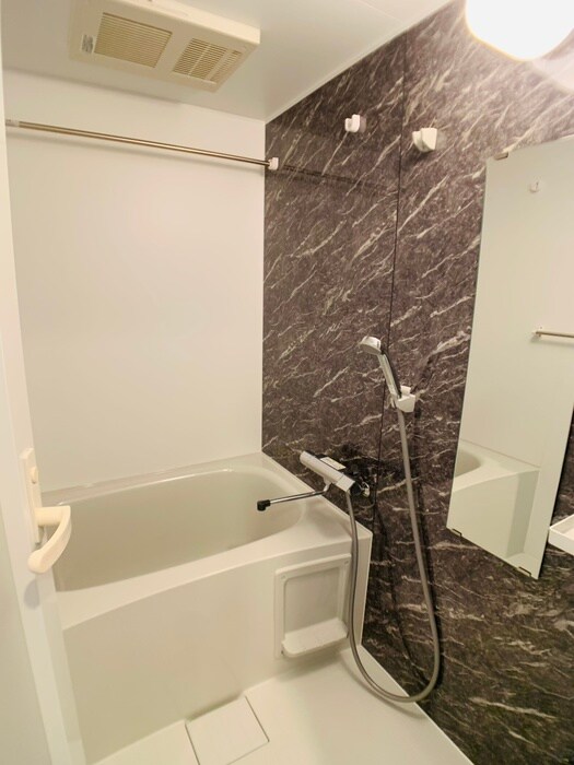 物件内観写真12　(バス／シャワールーム等)