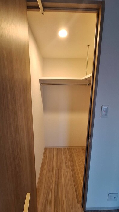物件内観写真18　(収納)