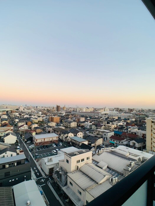 物件内観写真20　(室内からの展望)