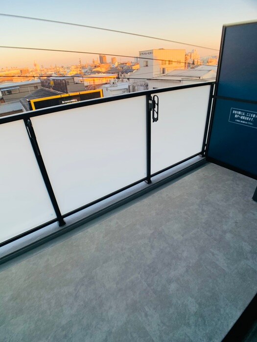 物件内観写真21　(ベランダ・バルコニー)