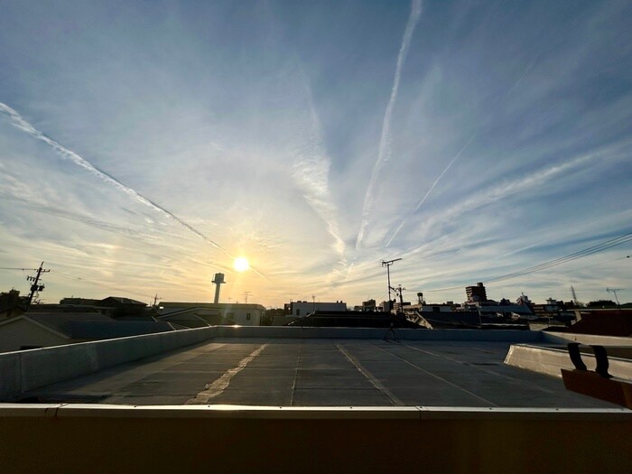 物件内観写真14　(室内からの展望)