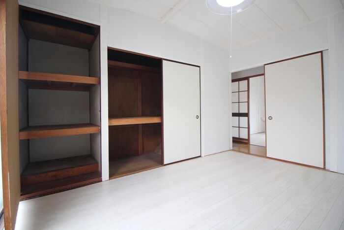 物件内観写真7　(収納)