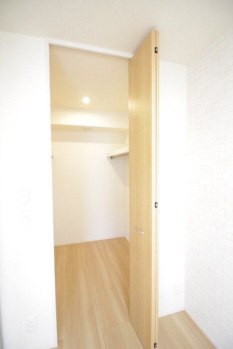 物件内観写真14　(収納)